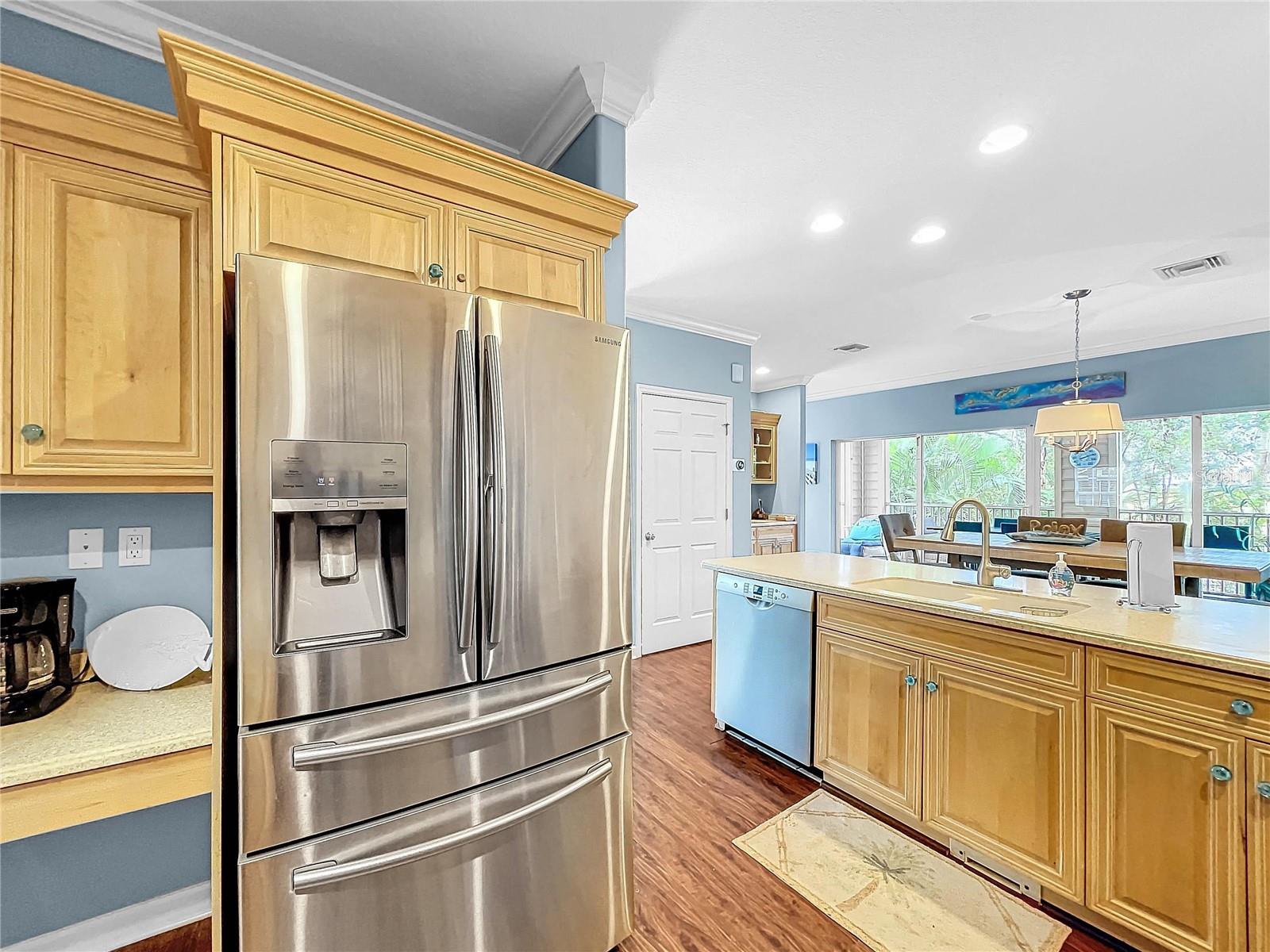 219 81ST ST, HOLMES BEACH, FL, 34217