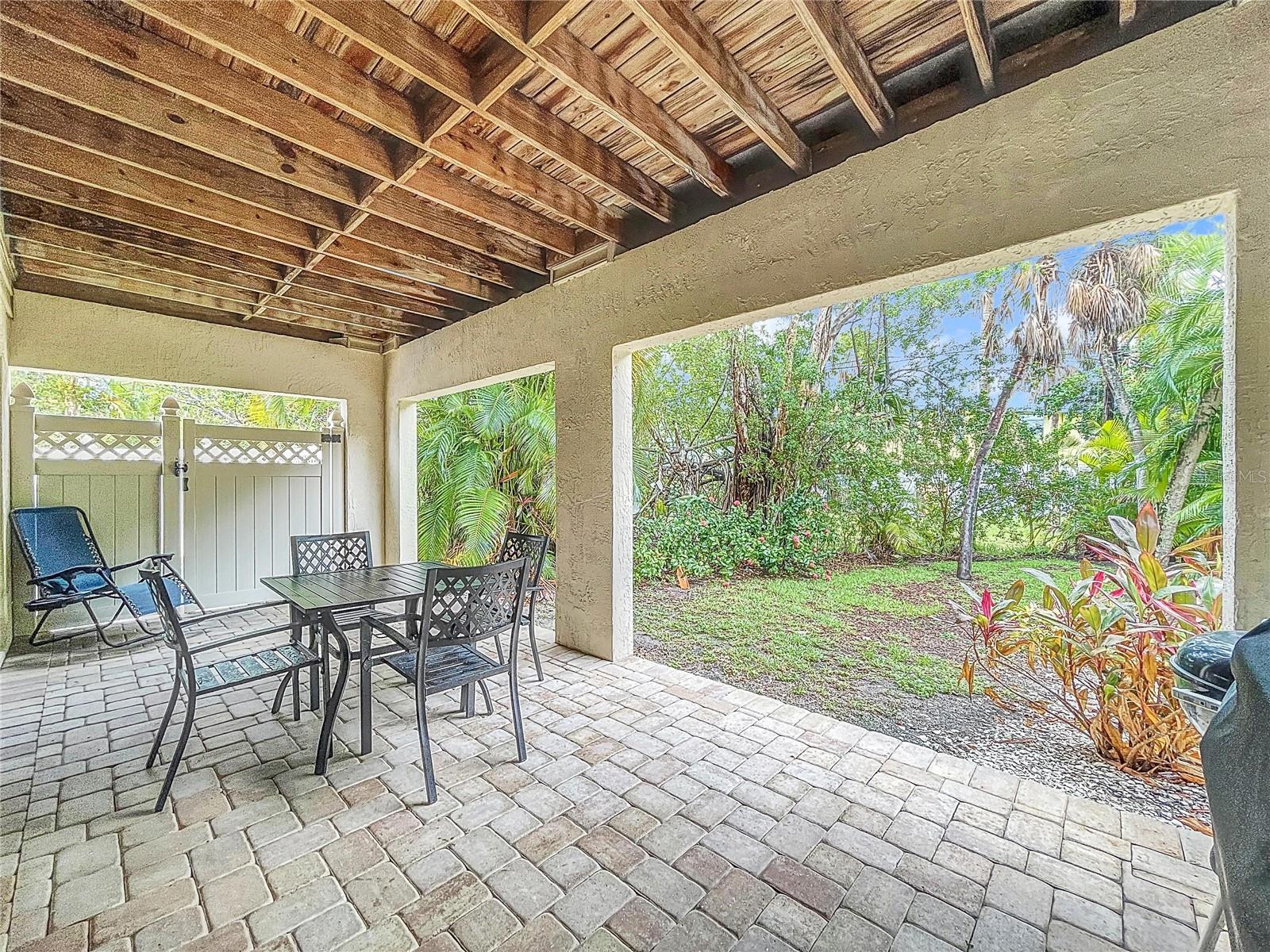 219 81ST ST, HOLMES BEACH, FL, 34217