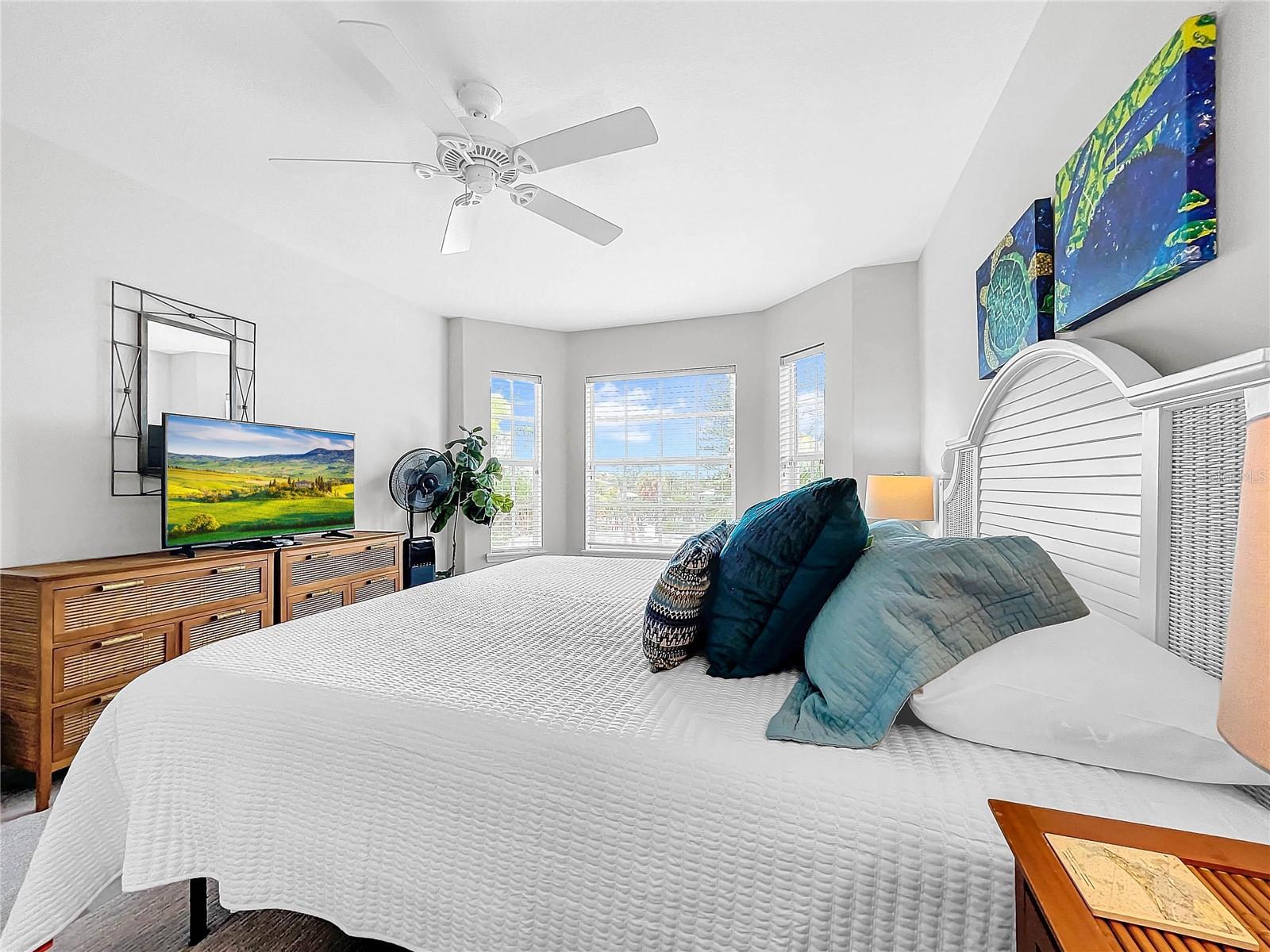 219 81ST ST, HOLMES BEACH, FL, 34217