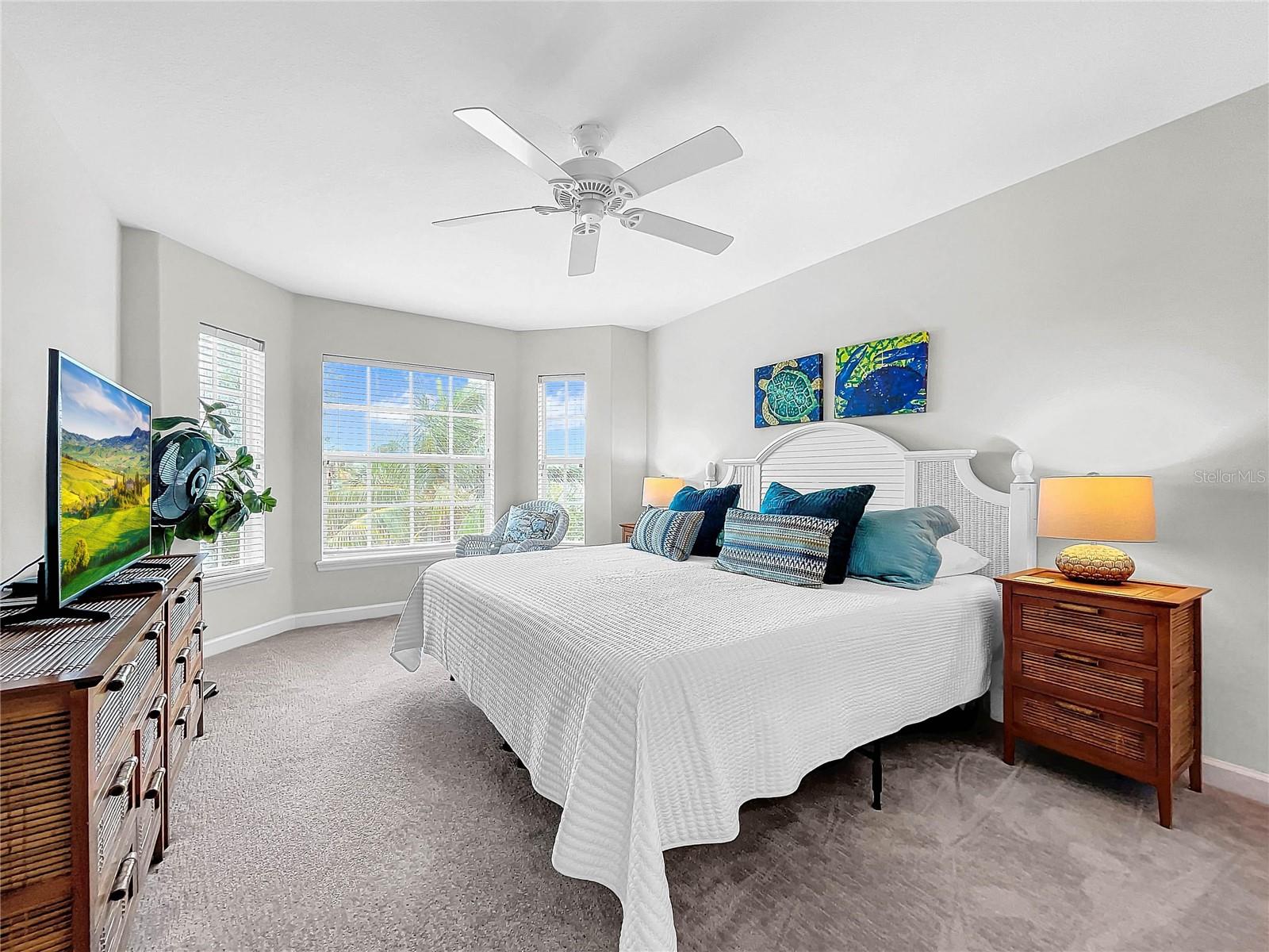 219 81ST ST, HOLMES BEACH, FL, 34217
