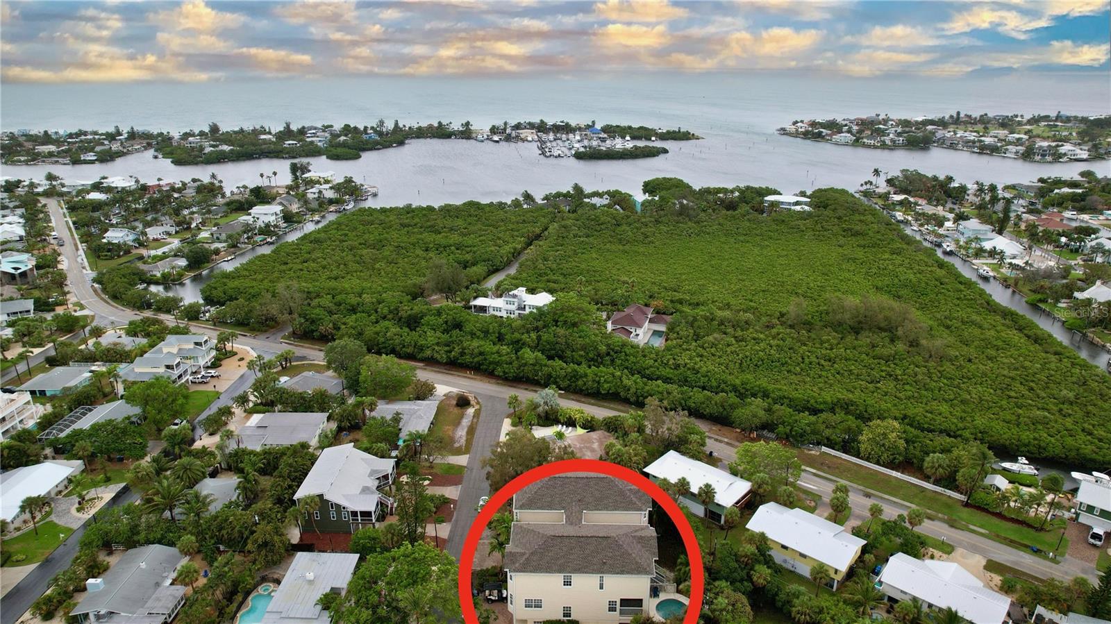 219 81ST ST, HOLMES BEACH, FL, 34217