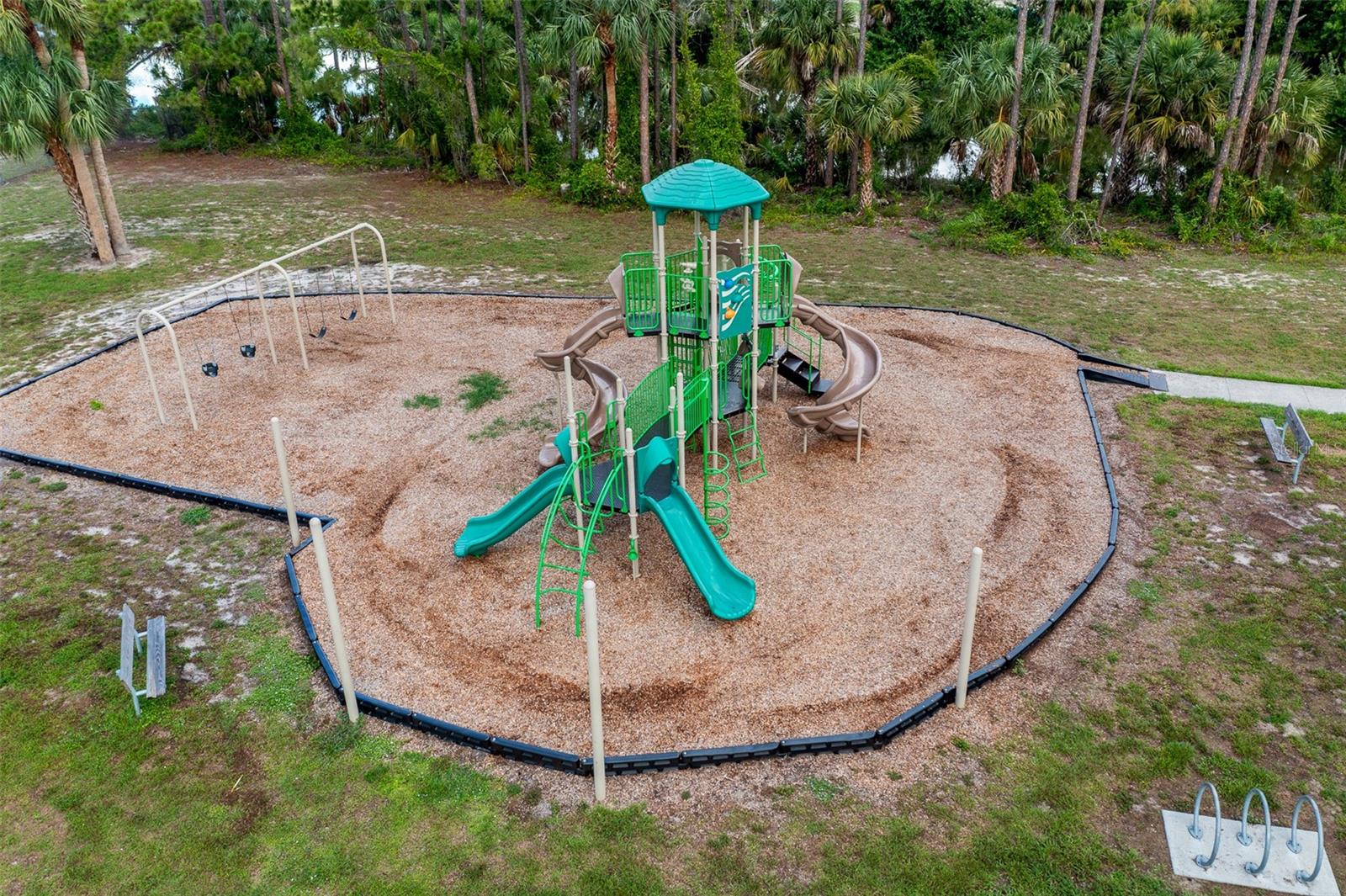 28018 SENATOR DR, PUNTA GORDA, FL, 33955
