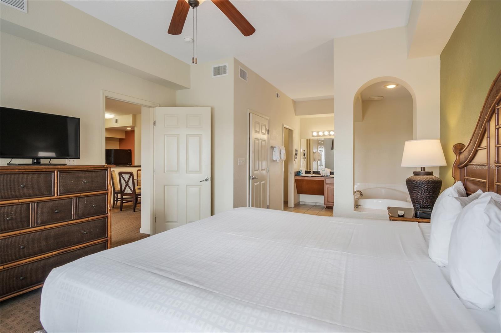 8101 RESORT VILLAGE DR #3510, ORLANDO, FL, 32821