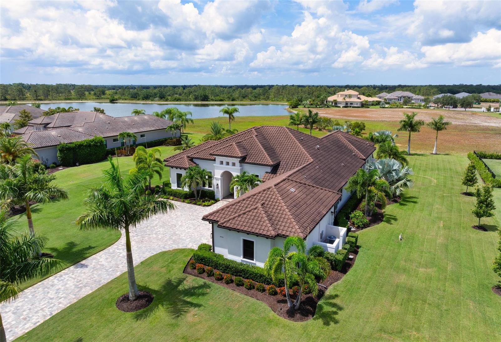 8480 LINDRICK LN, BRADENTON, FL, 34202