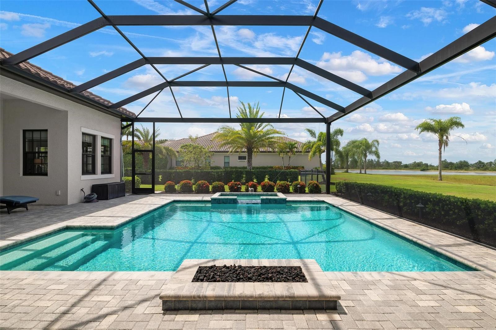 8480 LINDRICK LN, BRADENTON, FL, 34202