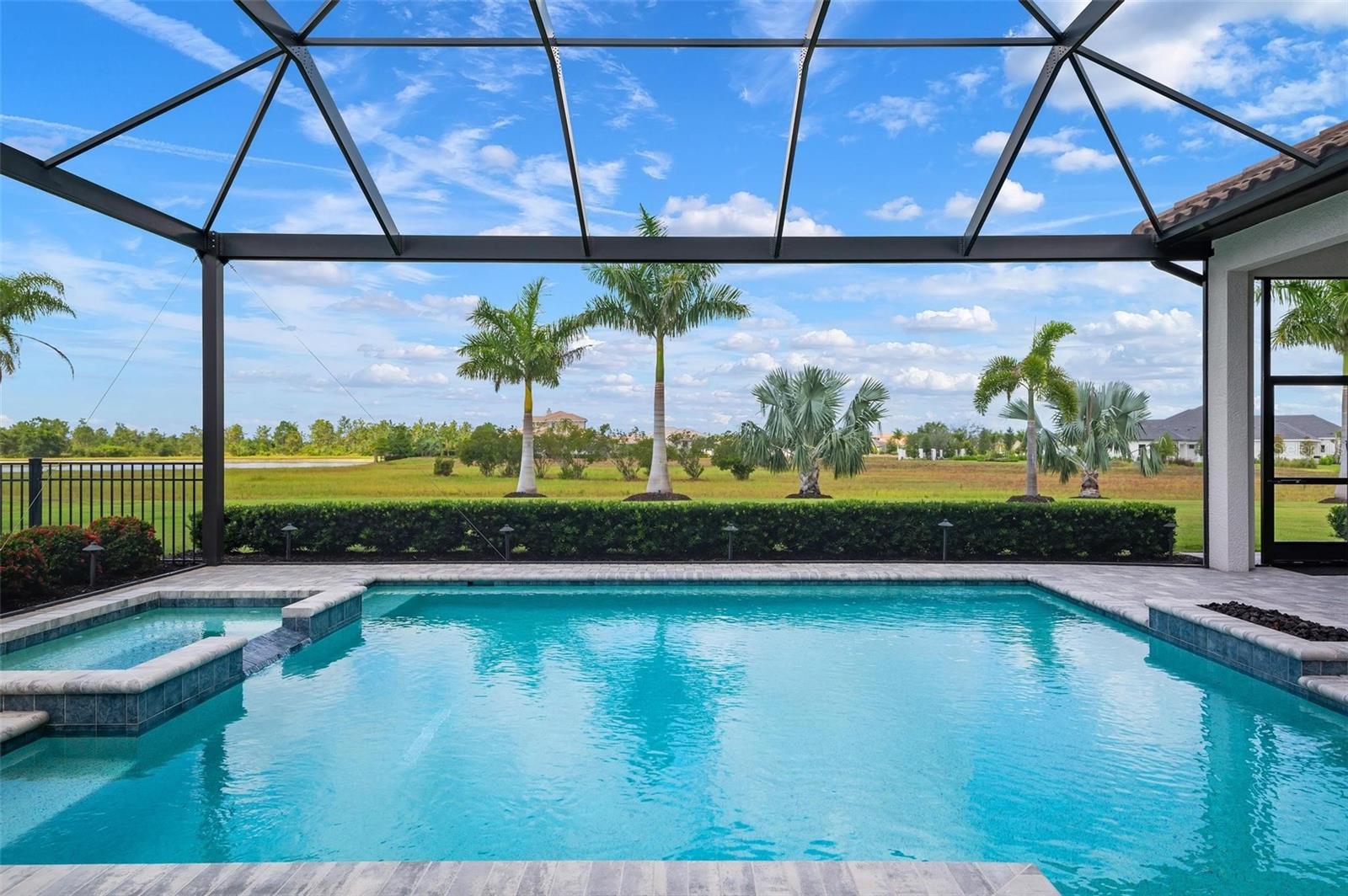 8480 LINDRICK LN, BRADENTON, FL, 34202