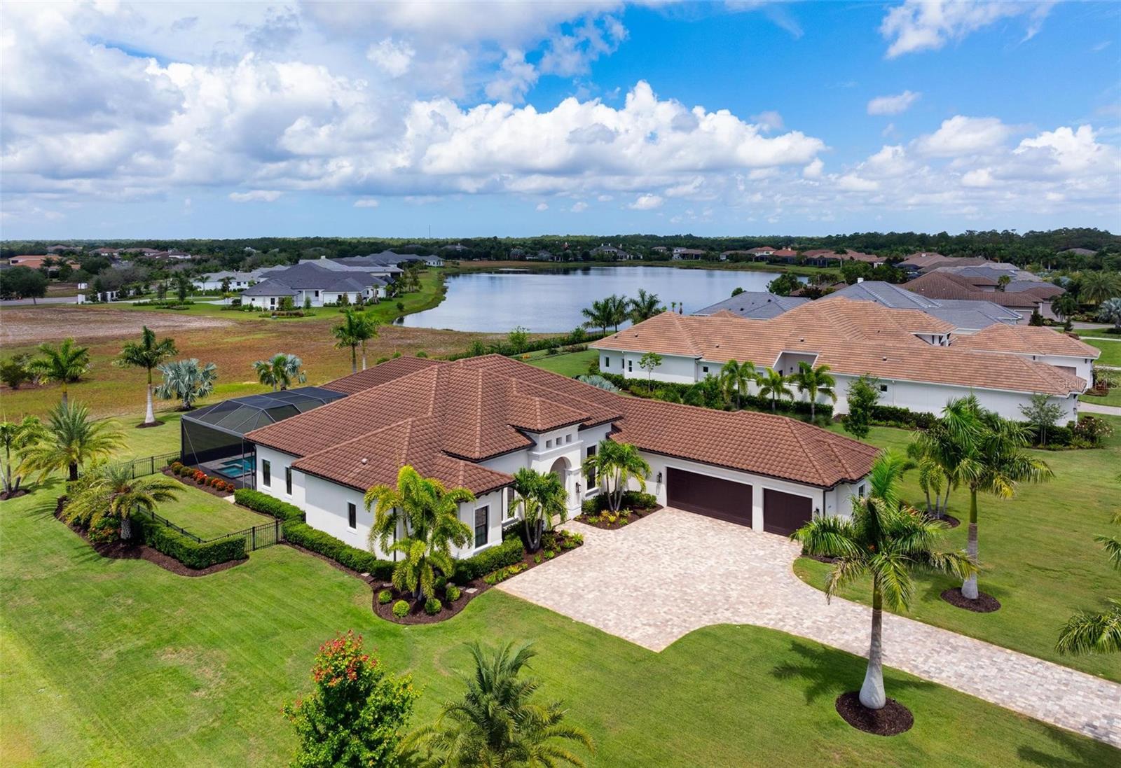 8480 LINDRICK LN, BRADENTON, FL, 34202