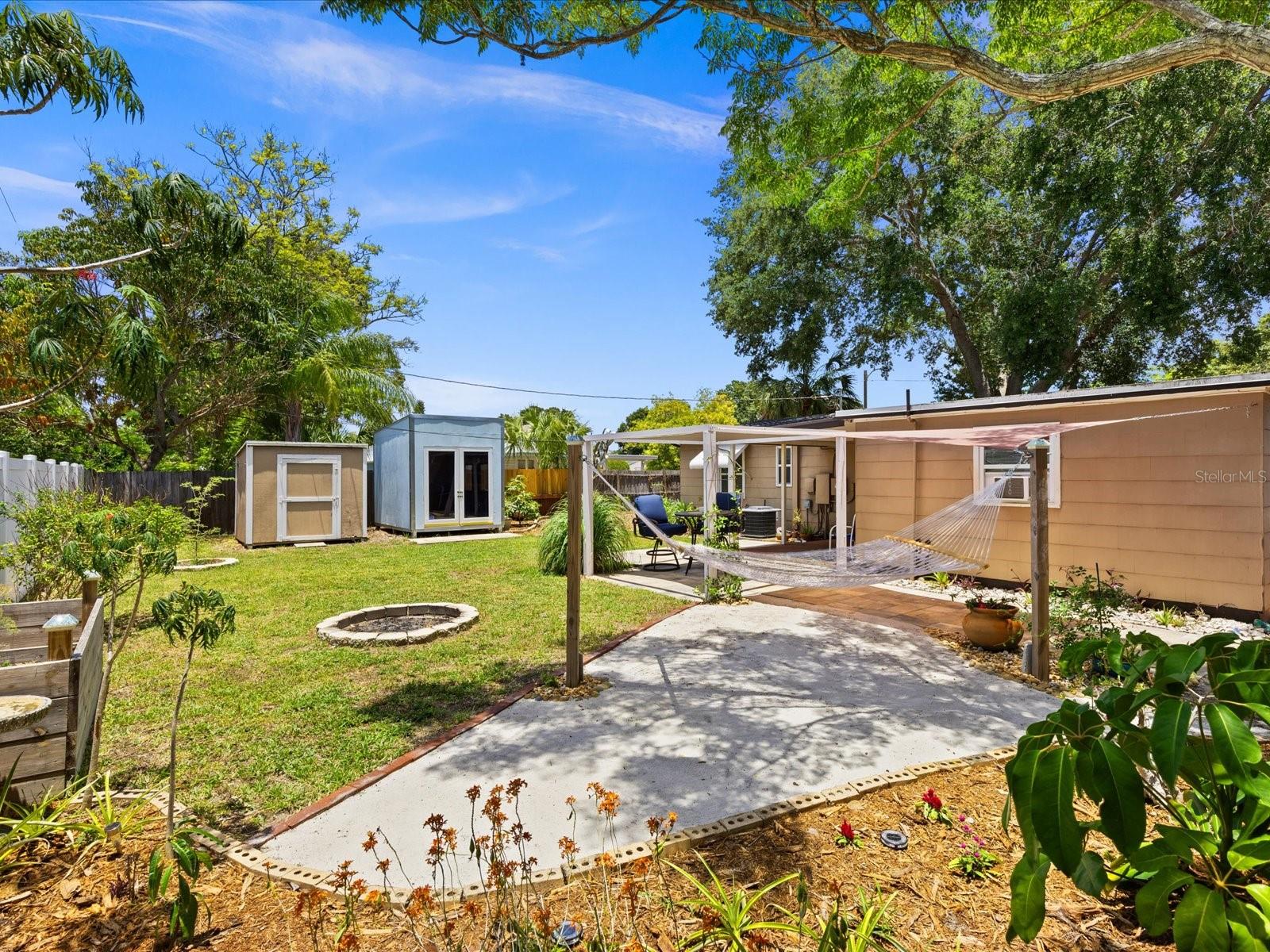 7126 13TH ST N, ST PETERSBURG, FL, 33702