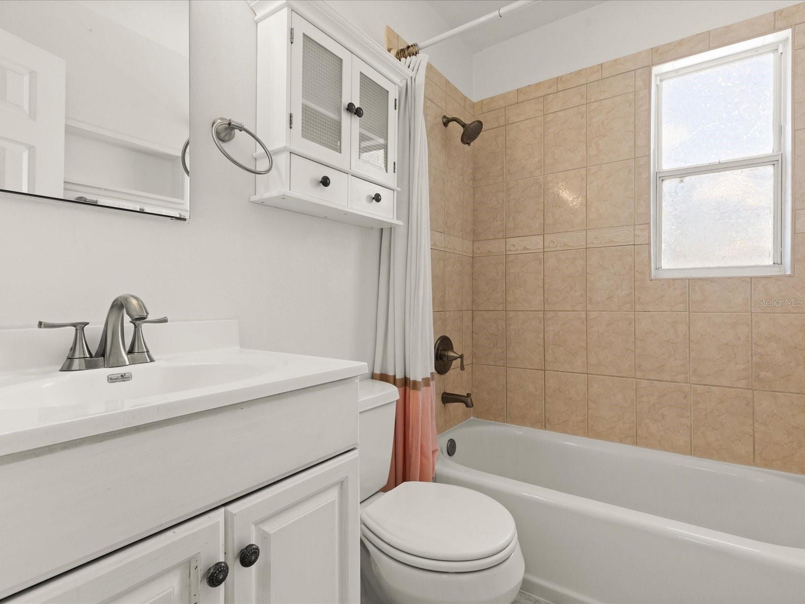 7126 13TH ST N, ST PETERSBURG, FL, 33702