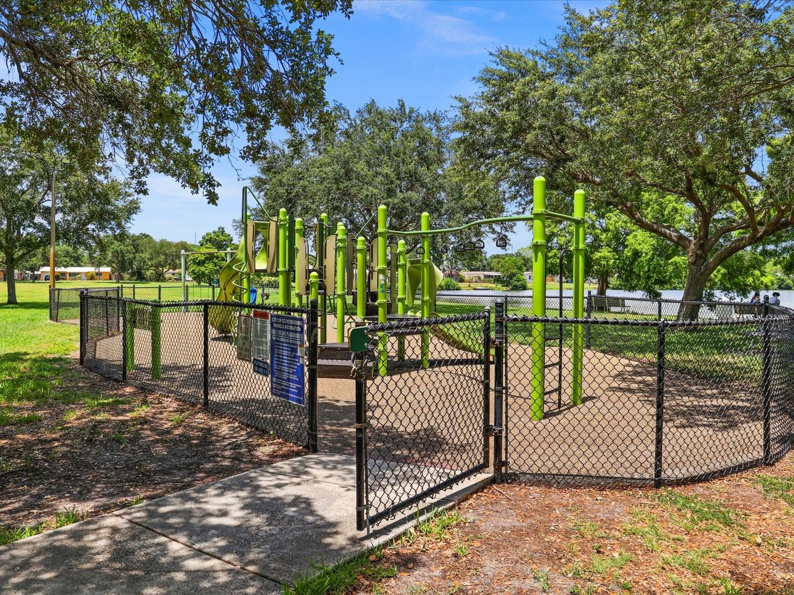 7126 13TH ST N, ST PETERSBURG, FL, 33702