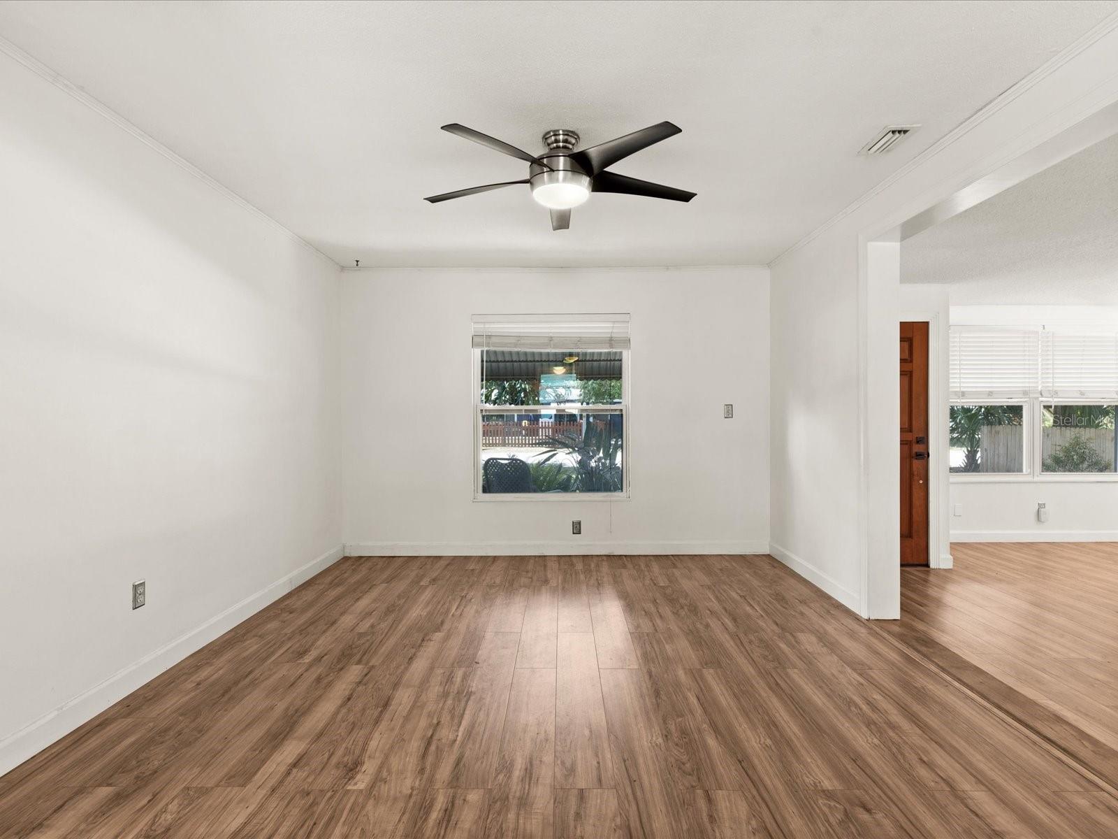 7126 13TH ST N, ST PETERSBURG, FL, 33702