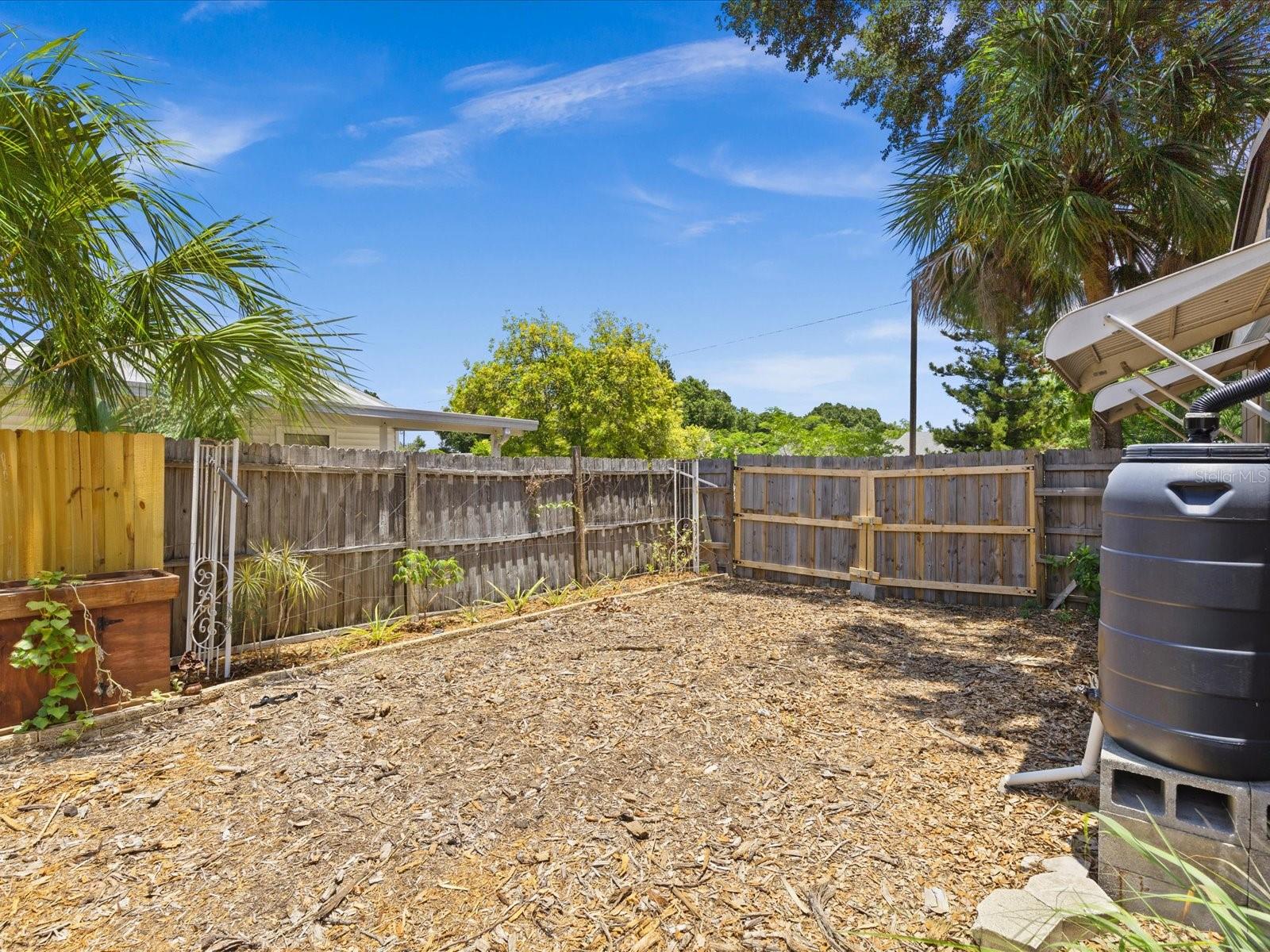 7126 13TH ST N, ST PETERSBURG, FL, 33702