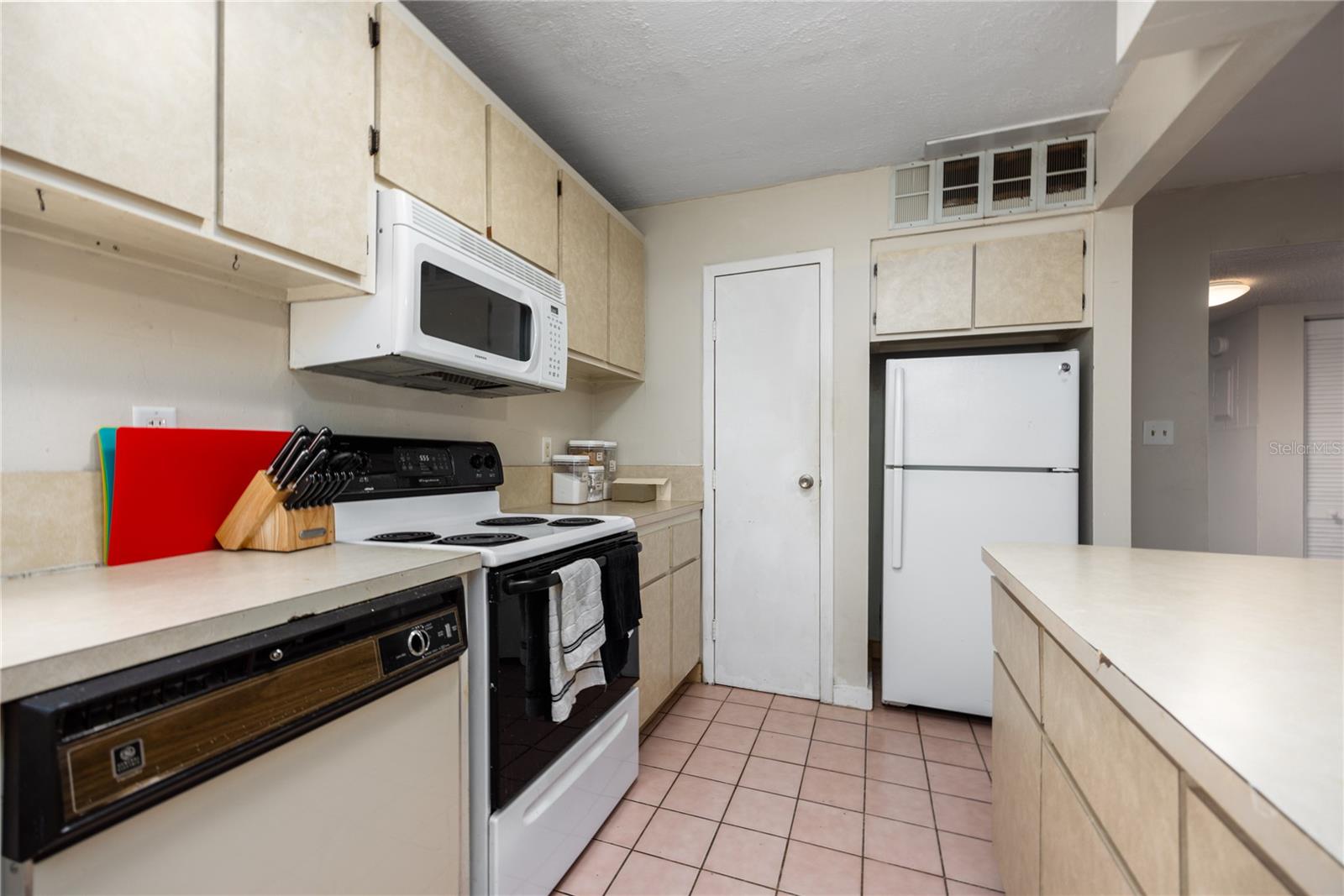2811 SW ARCHER RD #Z247, GAINESVILLE, FL, 32608