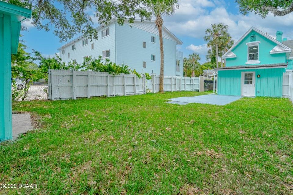 216 N HALIFAX AVE, DAYTONA BEACH, FL, 32118