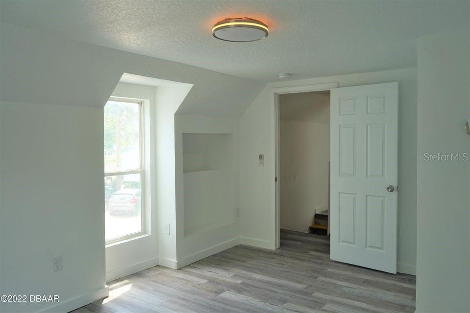 216 N HALIFAX AVE, DAYTONA BEACH, FL, 32118