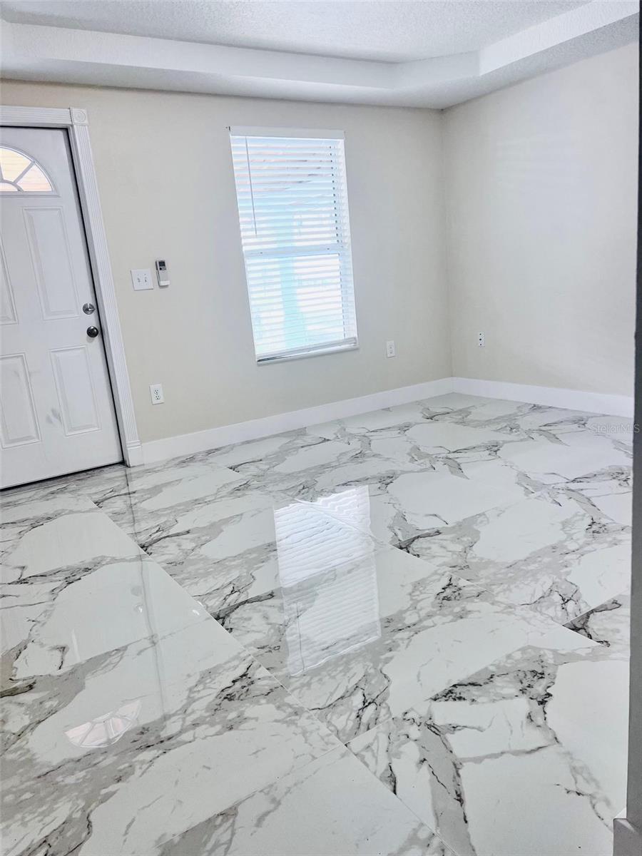 216 N HALIFAX AVE, DAYTONA BEACH, FL, 32118