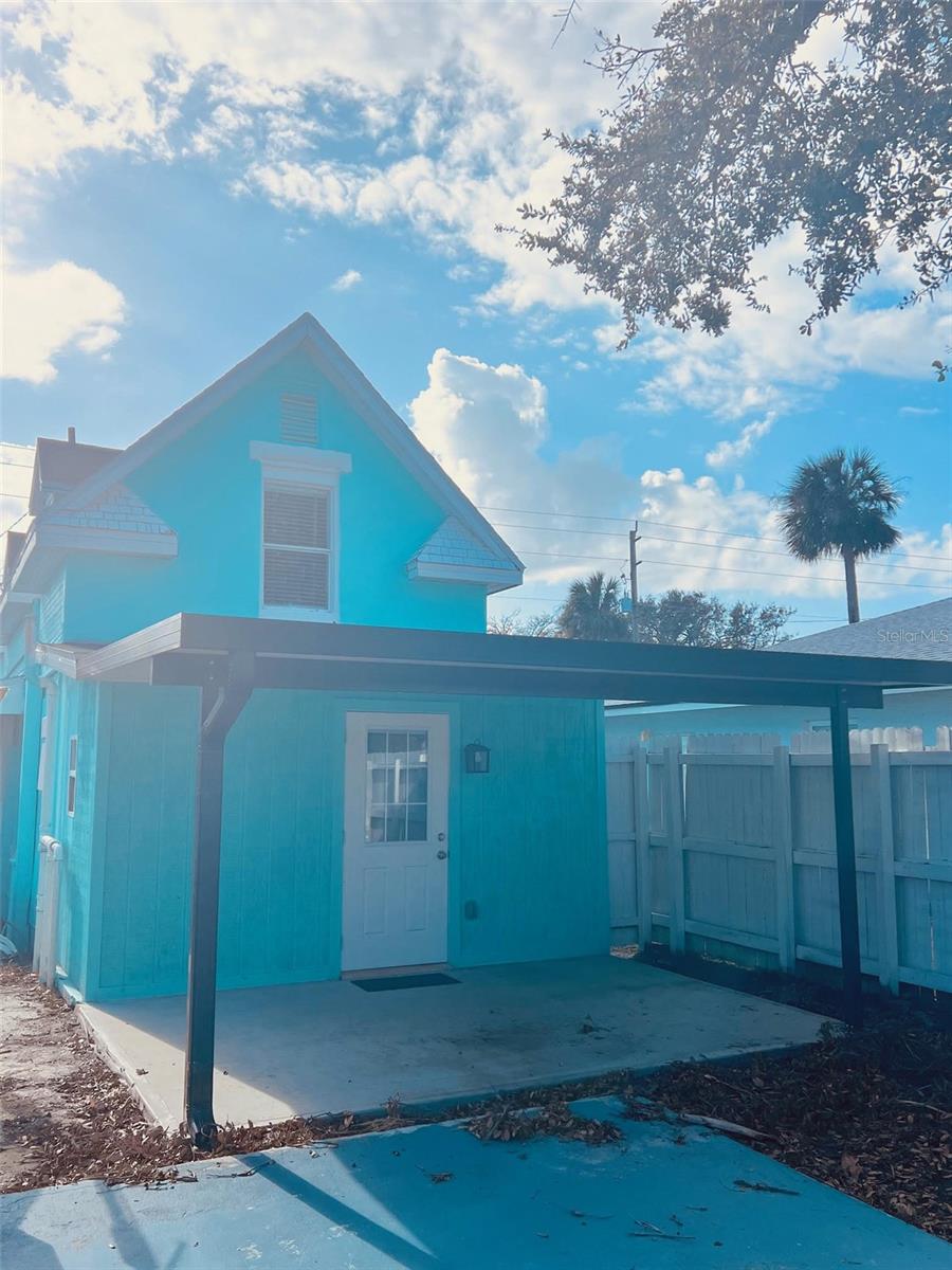 216 N HALIFAX AVE, DAYTONA BEACH, FL, 32118