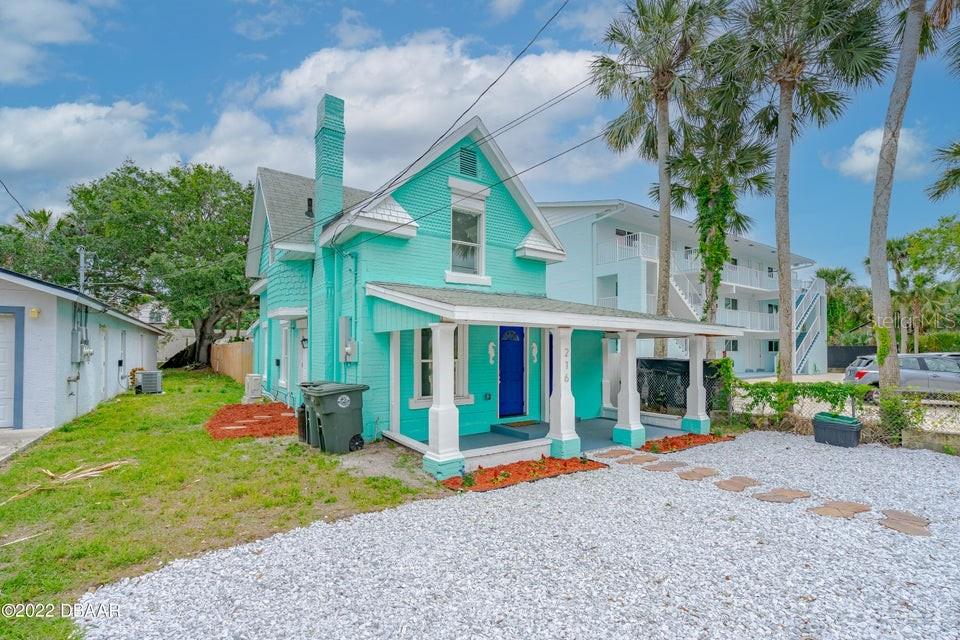 216 N HALIFAX AVE, DAYTONA BEACH, FL, 32118