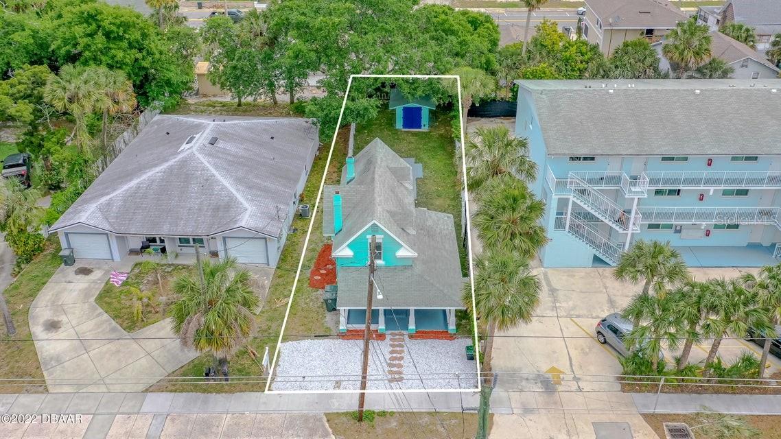 216 N HALIFAX AVE, DAYTONA BEACH, FL, 32118