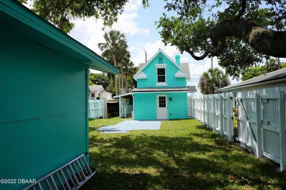 216 N HALIFAX AVE, DAYTONA BEACH, FL, 32118