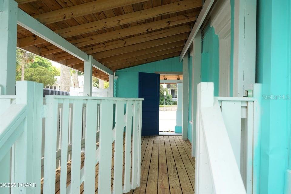 216 N HALIFAX AVE, DAYTONA BEACH, FL, 32118