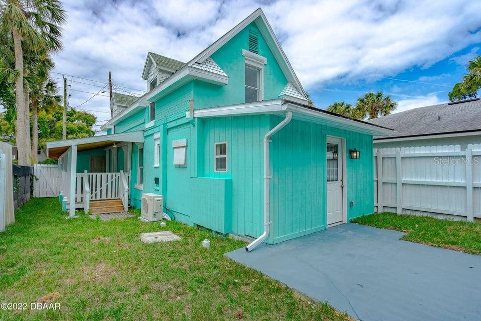 216 N HALIFAX AVE, DAYTONA BEACH, FL, 32118