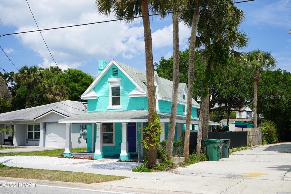 216 N HALIFAX AVE, DAYTONA BEACH, FL, 32118
