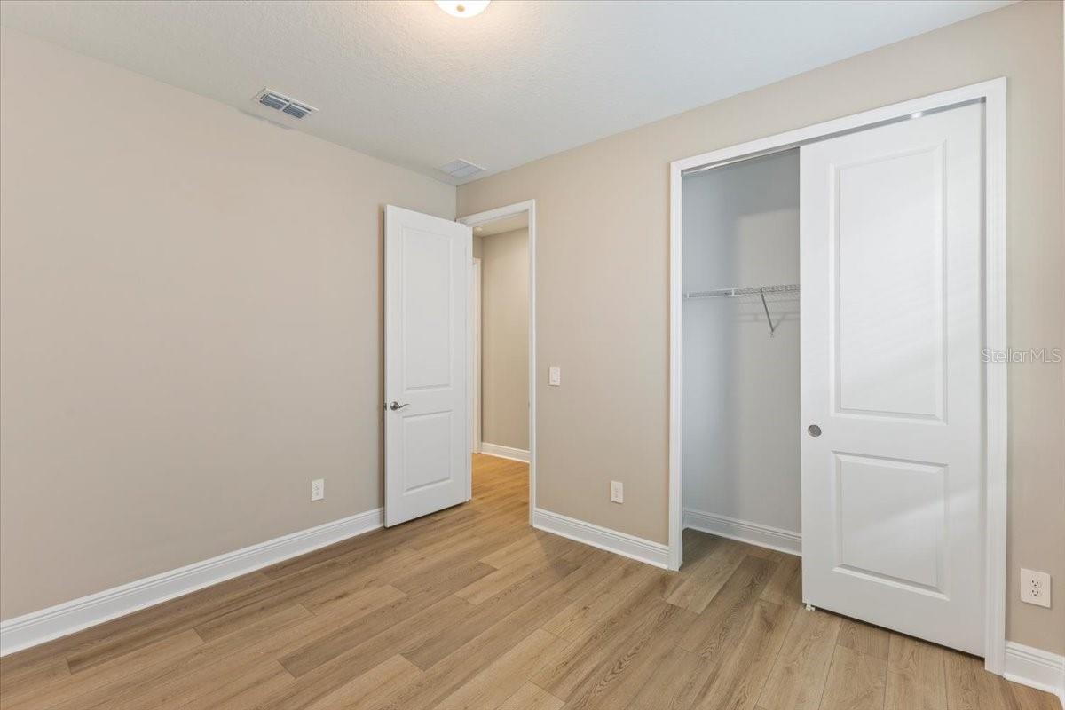 2137 DIVOT DR, DAYTONA BEACH, FL, 32124