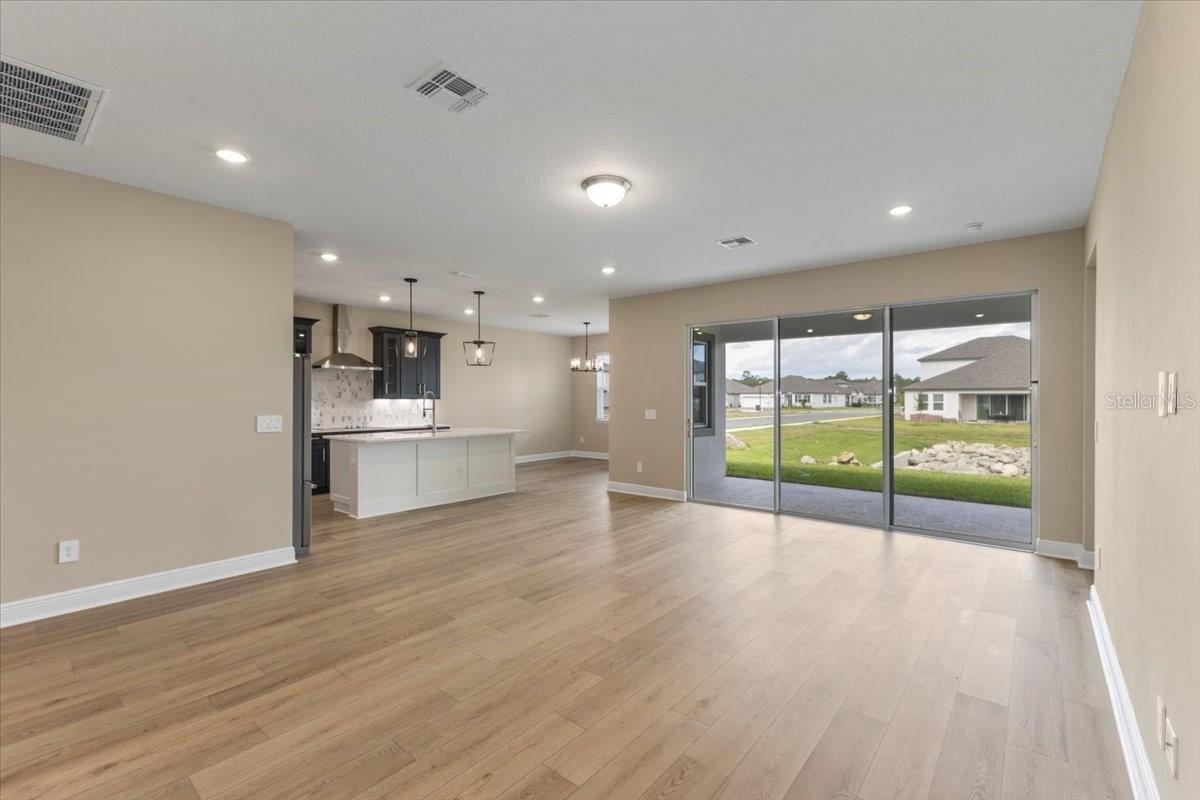 2137 DIVOT DR, DAYTONA BEACH, FL, 32124