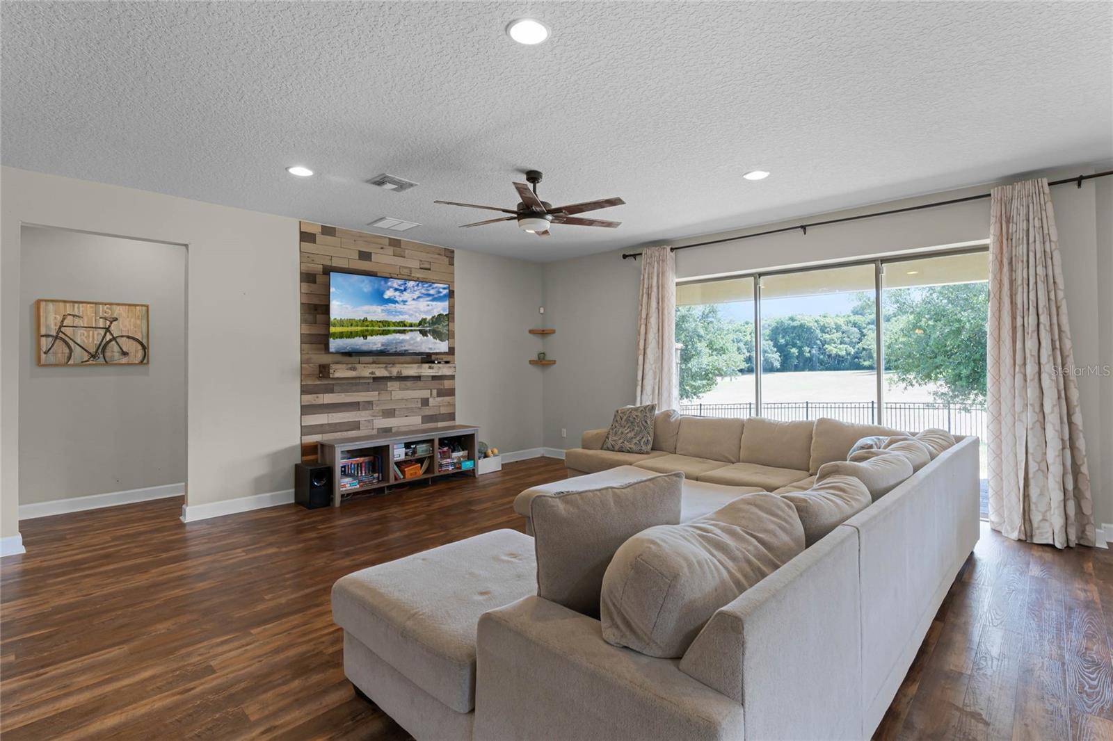 30215 BRETTON LOOP, MOUNT DORA, FL, 32757