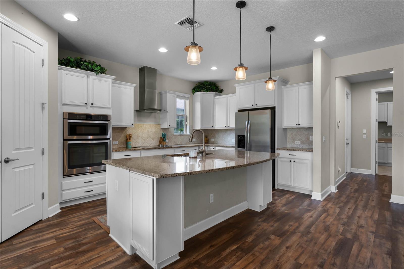 30215 BRETTON LOOP, MOUNT DORA, FL, 32757