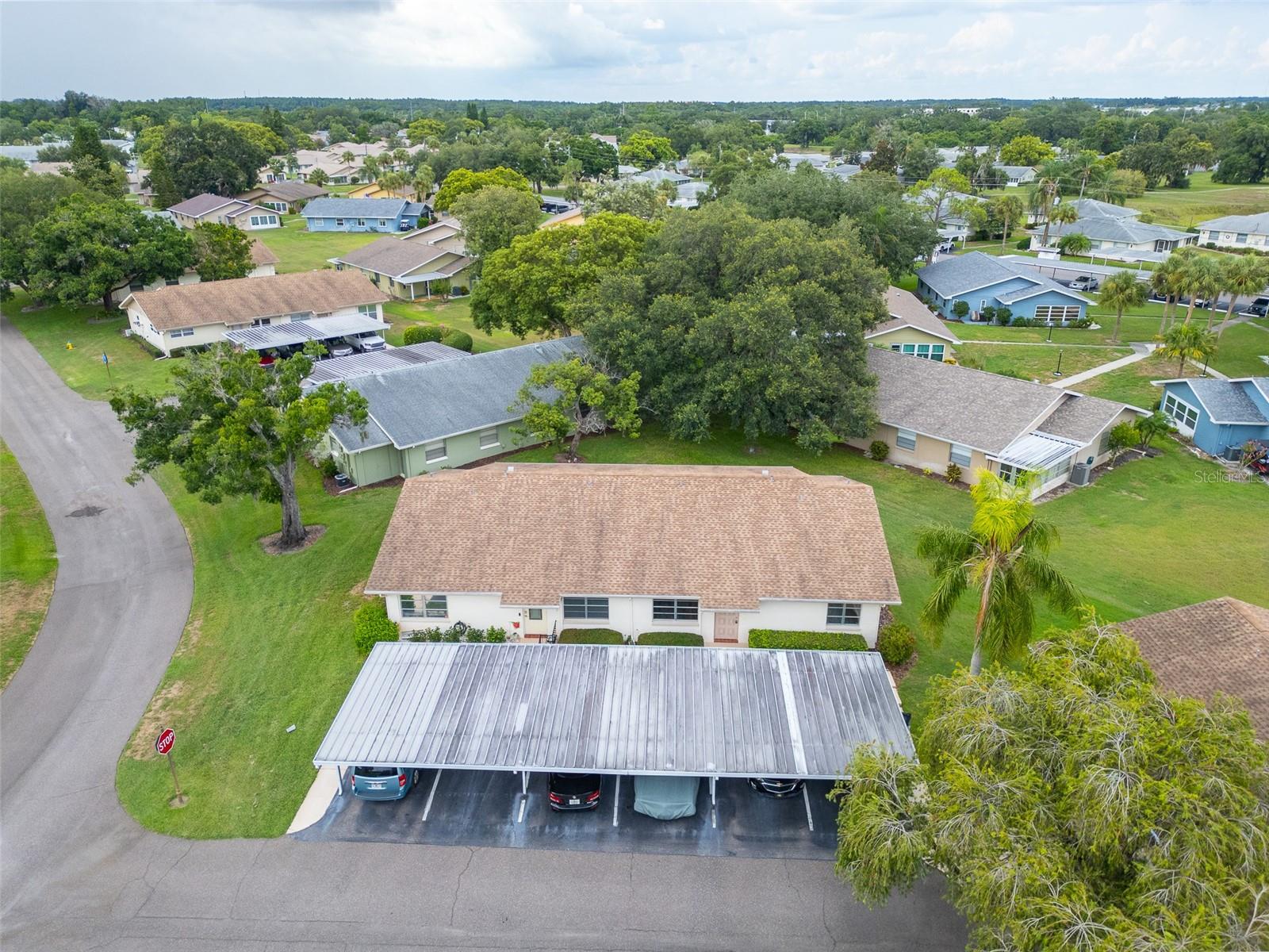 2220 GRENADIER DR #2220, SUN CITY CENTER, FL, 33573