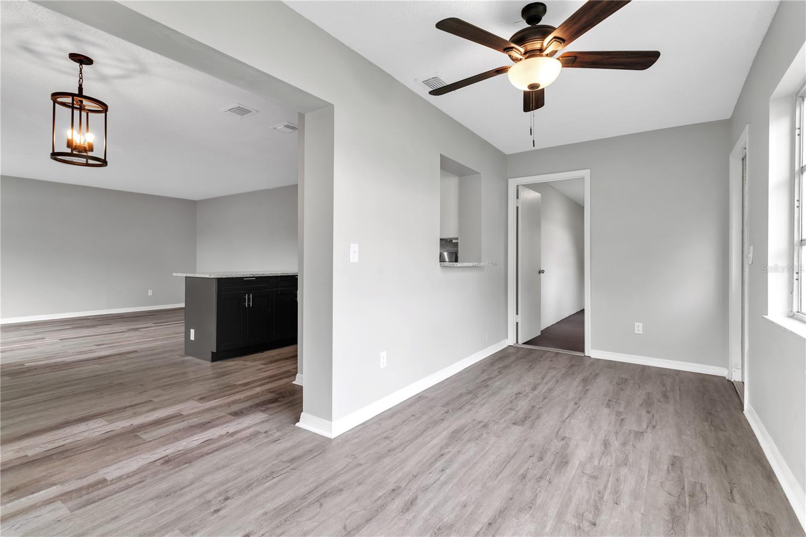 2220 GRENADIER DR #2220, SUN CITY CENTER, FL, 33573