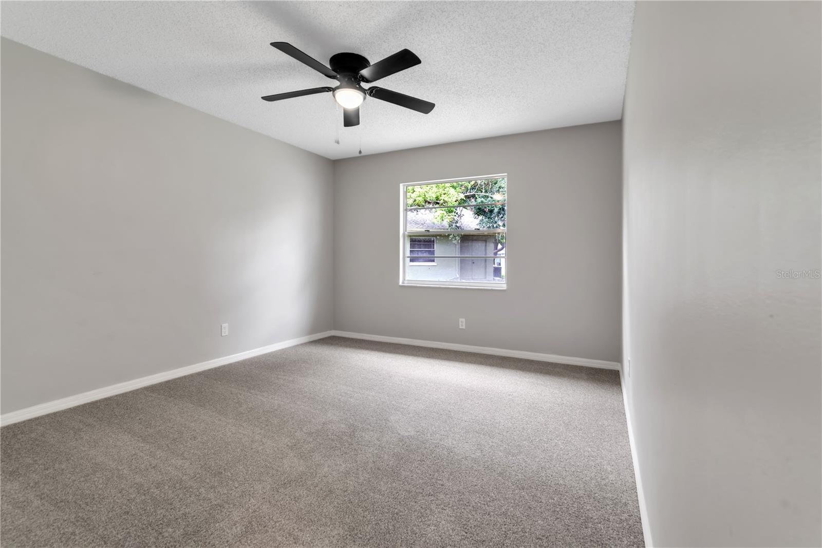2220 GRENADIER DR #2220, SUN CITY CENTER, FL, 33573
