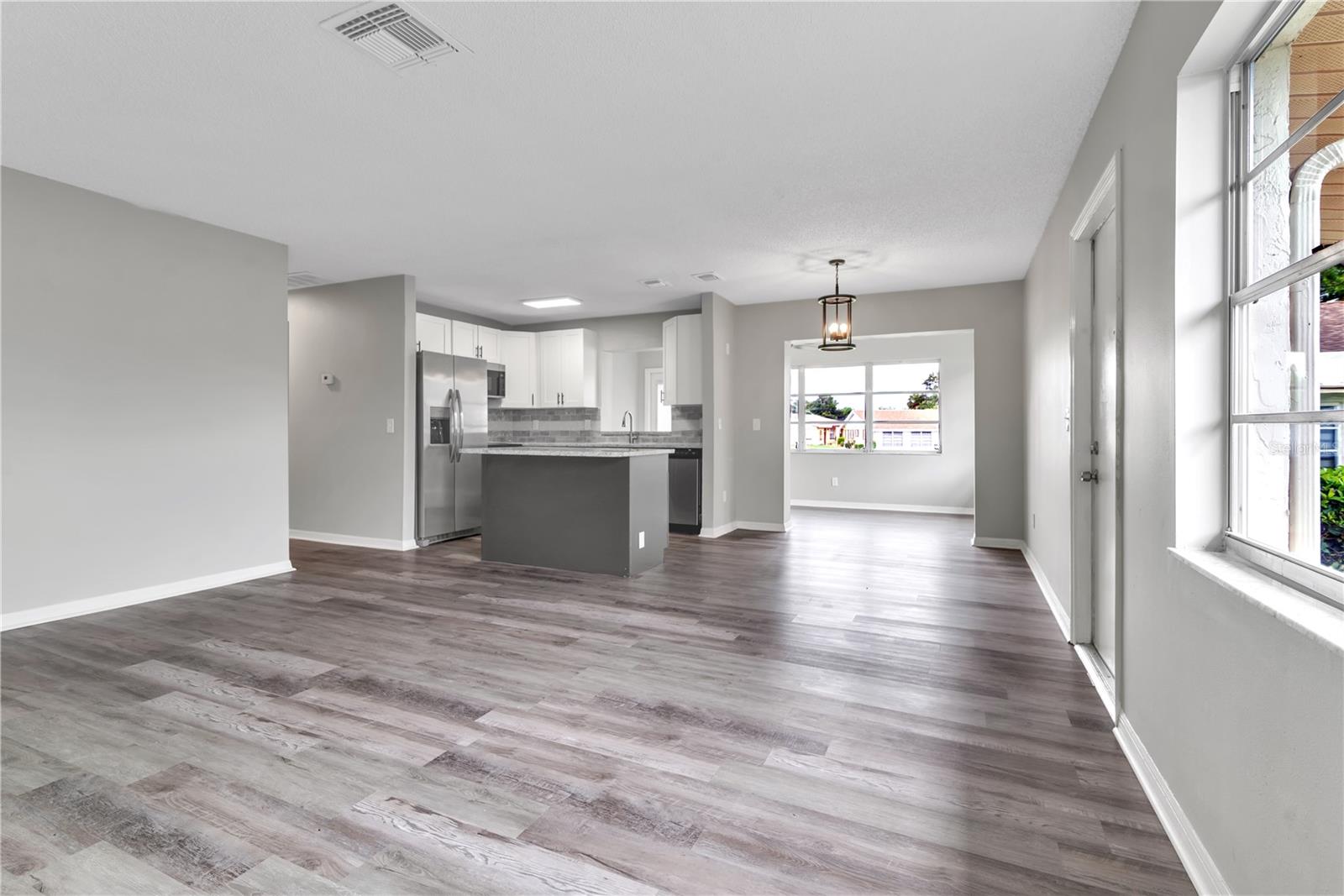 2220 GRENADIER DR #2220, SUN CITY CENTER, FL, 33573