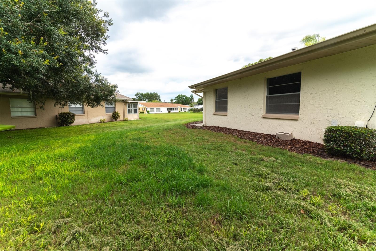 2220 GRENADIER DR #2220, SUN CITY CENTER, FL, 33573