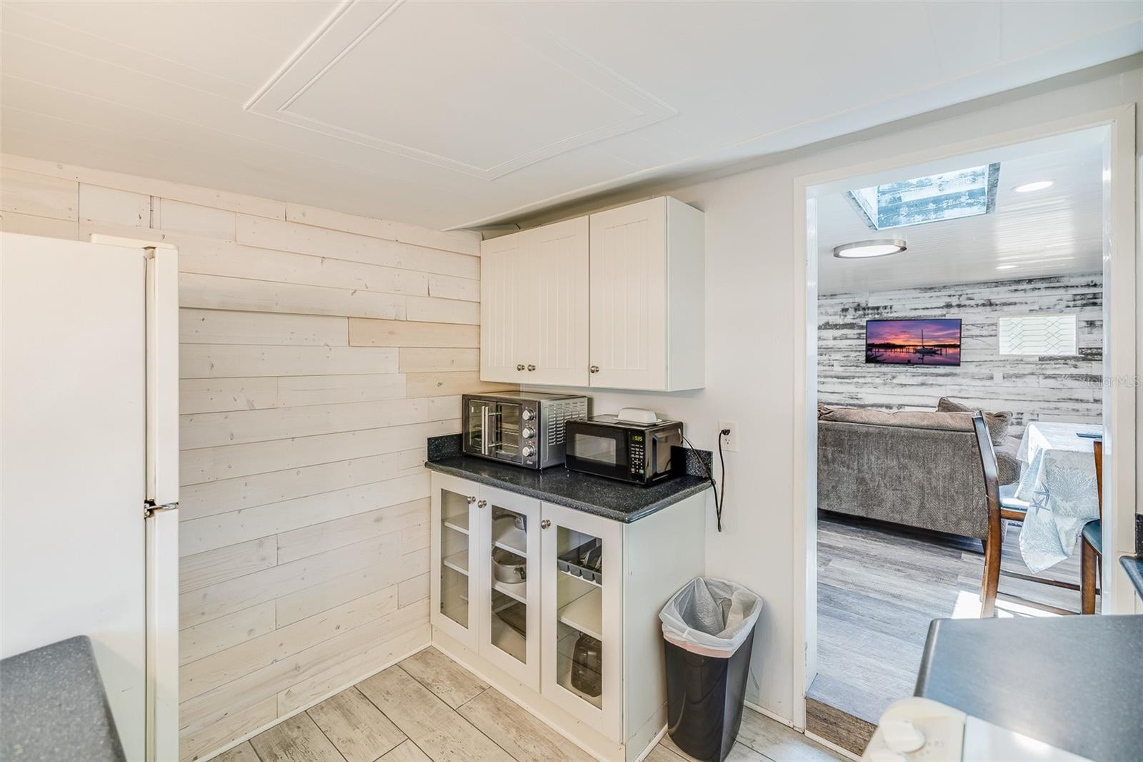 8278 ACACIA AVE, WEEKI WACHEE, FL, 34607