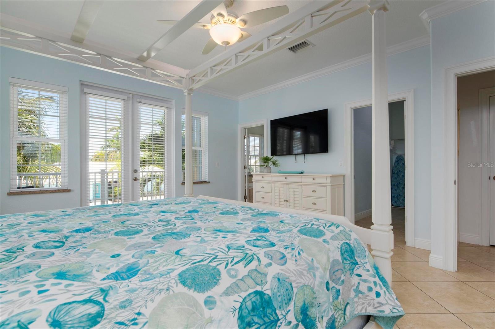 4805 2ND AVE, HOLMES BEACH, FL, 34217