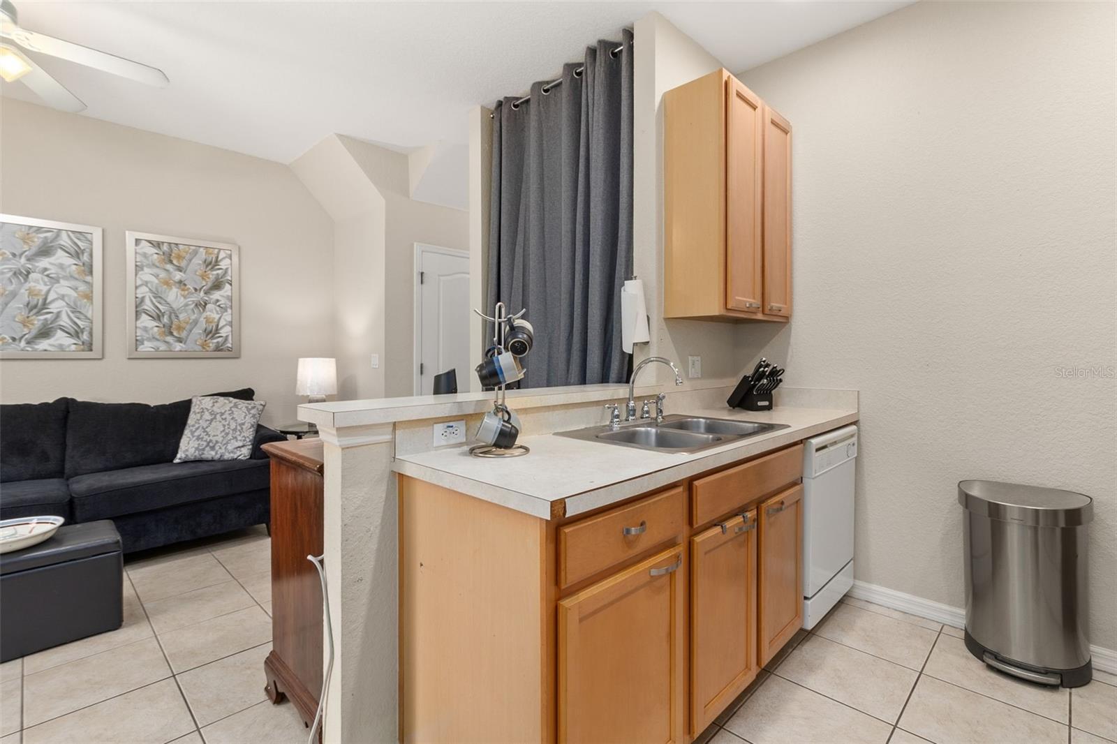2379 CARAVELLE CIR, KISSIMMEE, FL, 34746