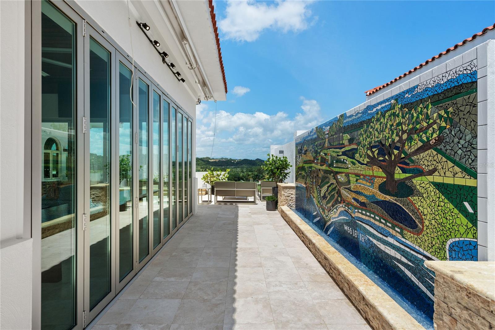 PR9106892 Property Photo