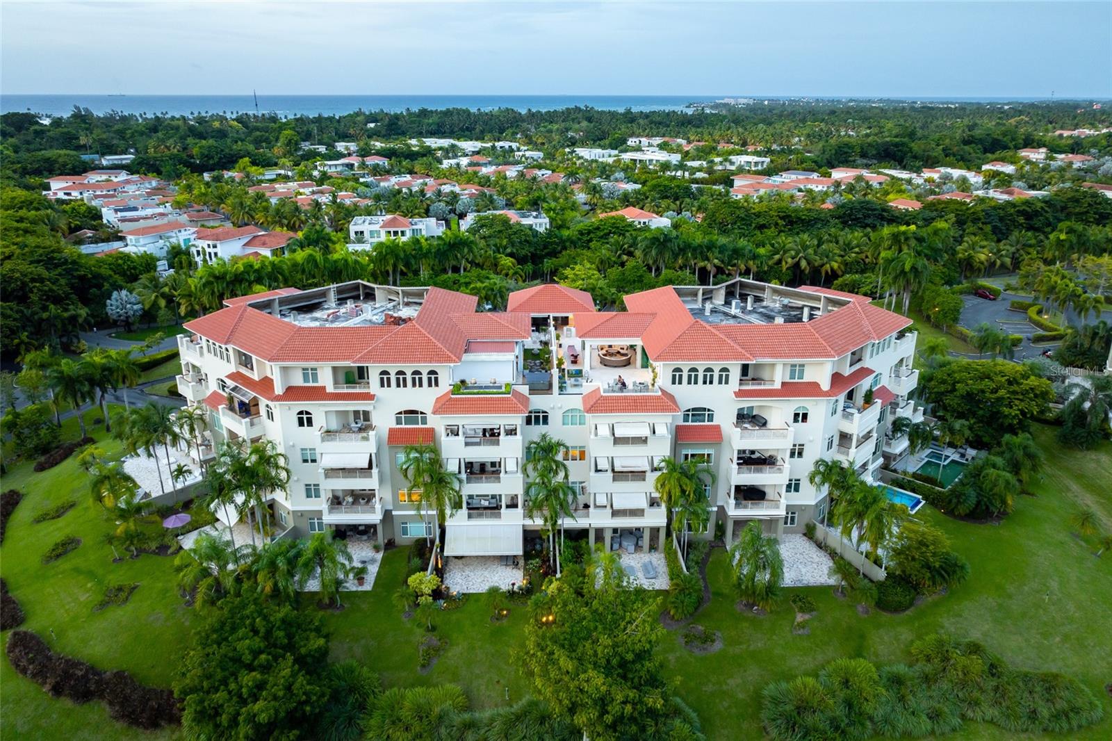 PR9106892 Property Photo