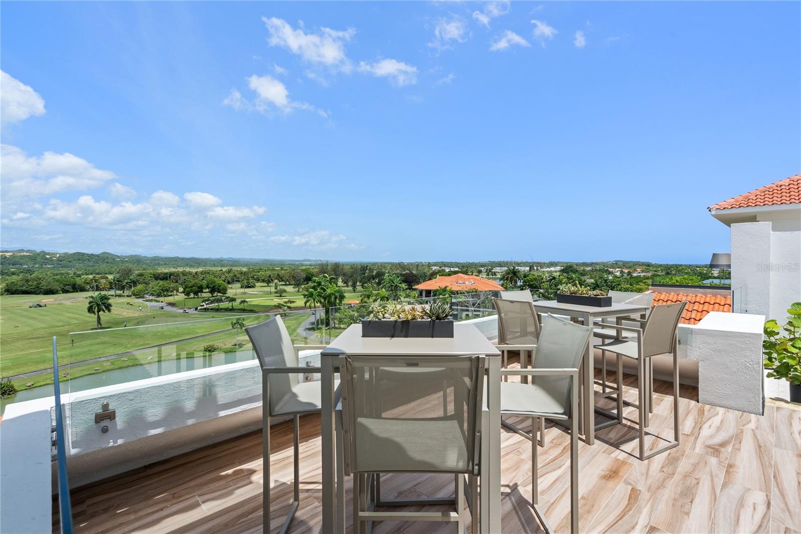 PR9106892 Property Photo