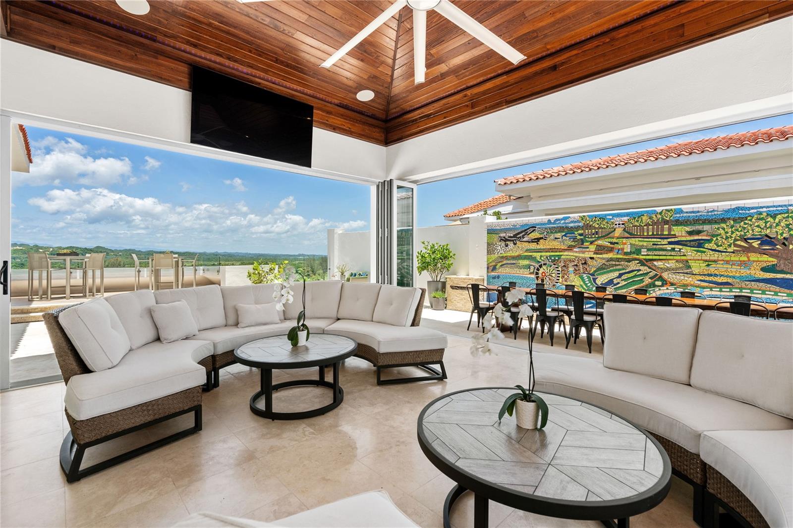 PR9106892 Property Photo