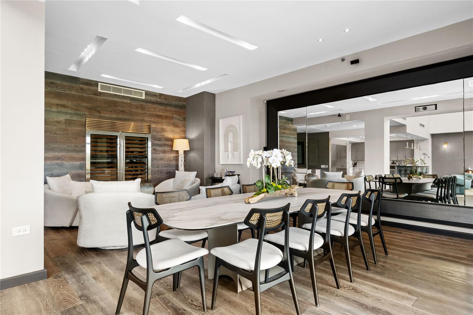 PR9106892 Property Photo