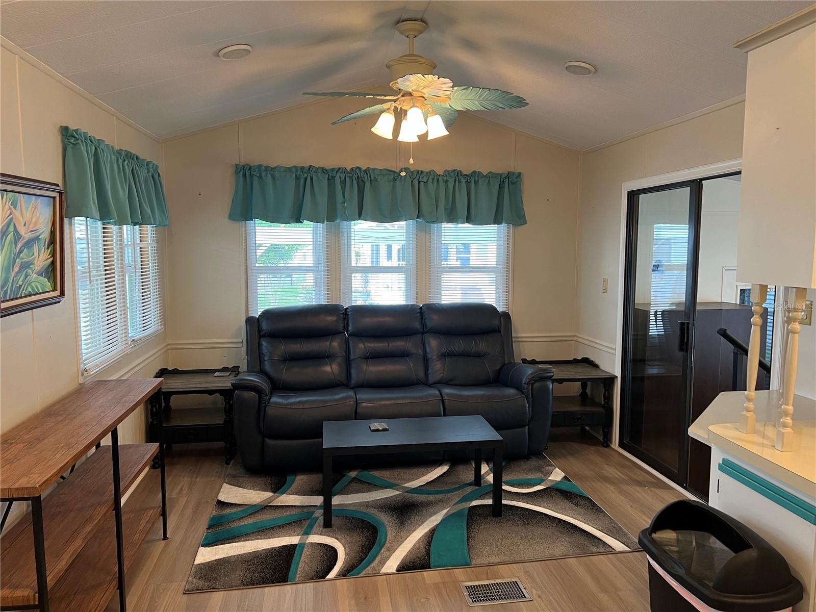 137 CITRUS RIDGE DR, DAVENPORT, FL, 33837