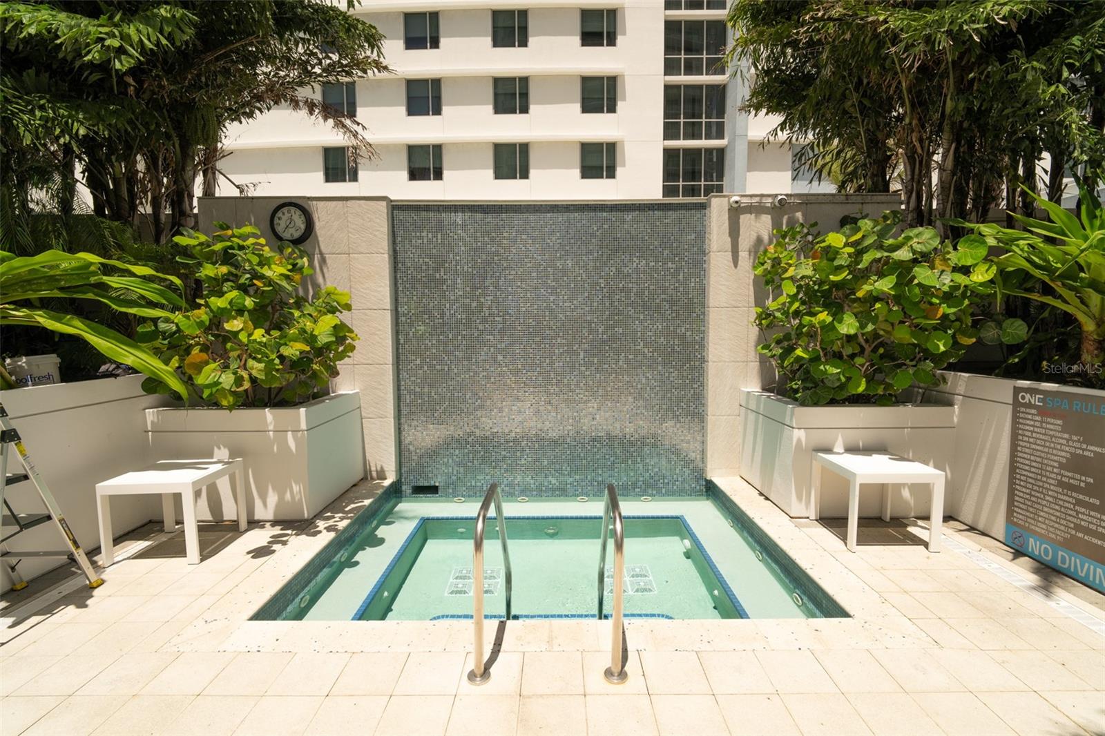 100 1ST AVE N #2205, ST PETERSBURG, FL, 33701