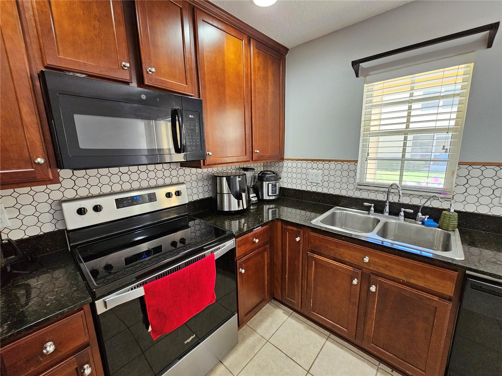 5434 RIVER ROCK RD, LAKELAND, FL, 33809