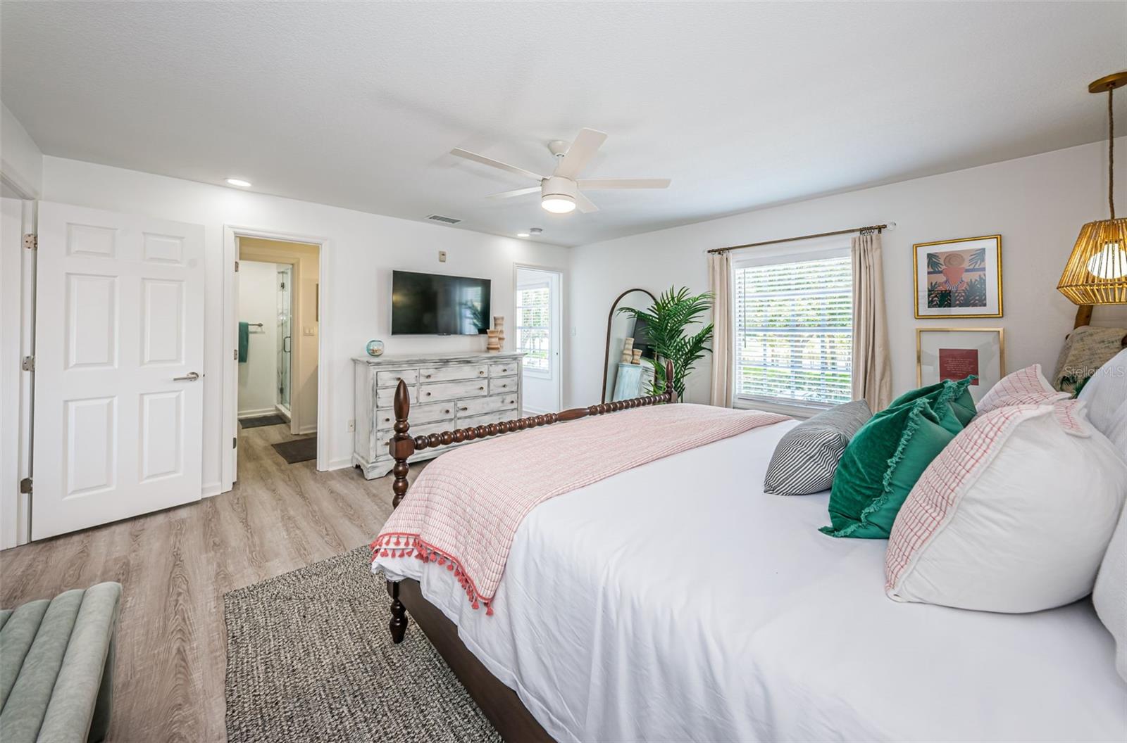 4834 BEACH DR SE #F, ST PETERSBURG, FL, 33705
