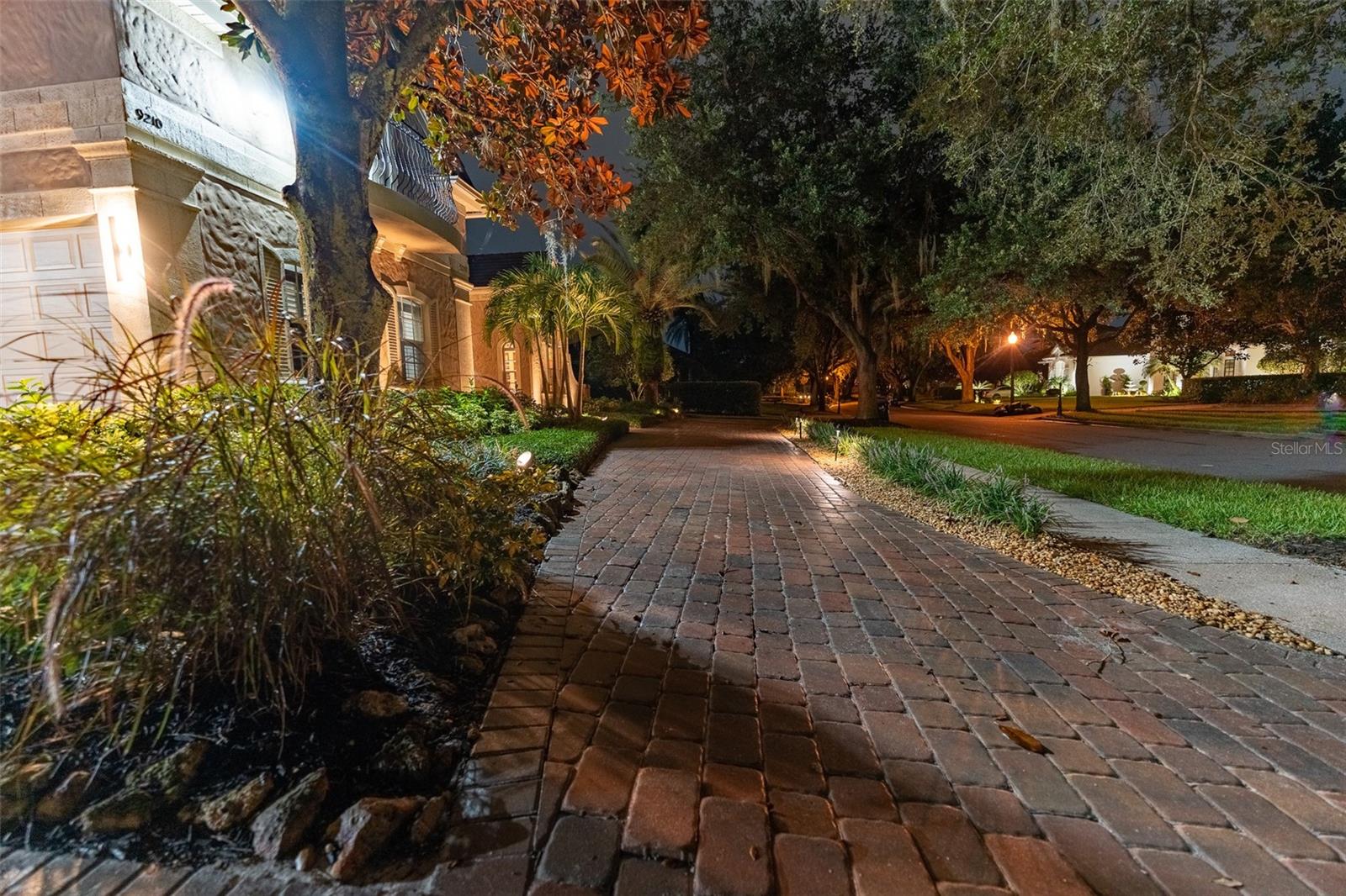 9210 SOUTHERN BREEZE DR, ORLANDO, FL, 32836