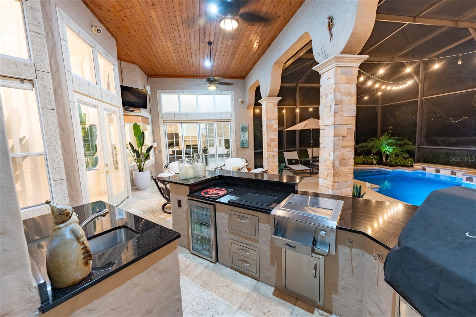 9210 SOUTHERN BREEZE DR, ORLANDO, FL, 32836